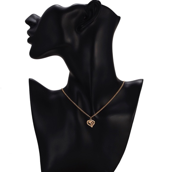 ‘Wish’ Gold Floral Heart Necklace - Picture 3 of 5